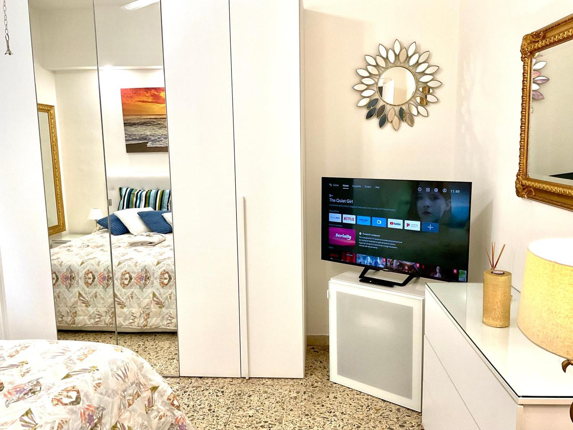 Boutique Apartment Con Tv Da 65 E 43 Viareggio Exteriér fotografie